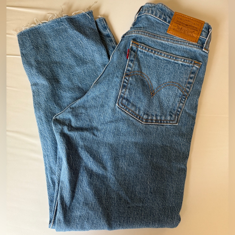 Levi Jeans - 28
